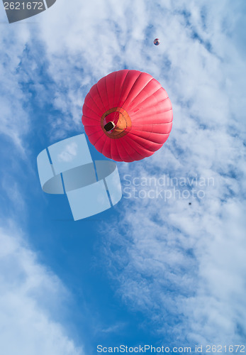 Image of Red balloon in the blue sky