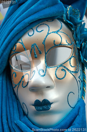 Image of blue mask