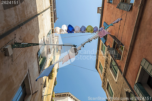 Image of Cloth drying rope.