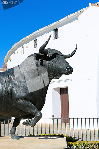 Image of Bull statue in Ronda