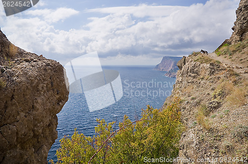 Image of mountains and sea