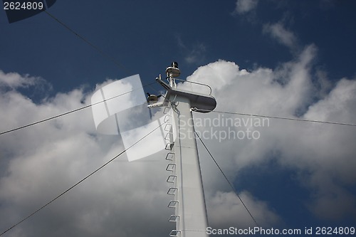 Image of Ship mast