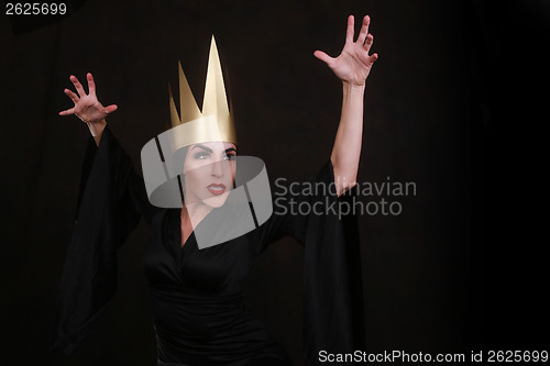 Image of Dark Fantasy Villain Character Wearing Golden Crown