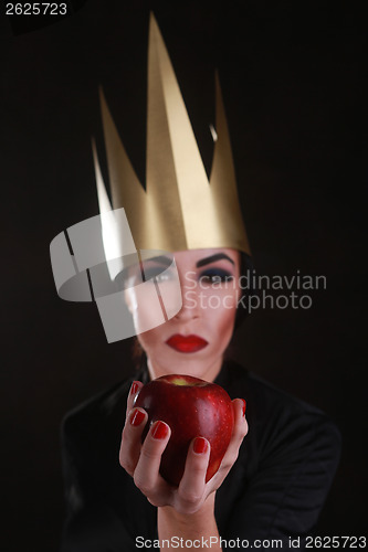 Image of Dark Fantasy Villain Character Wearing Golden Crown