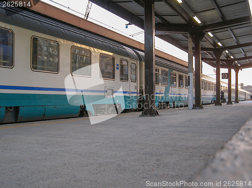 Image of Train at a station