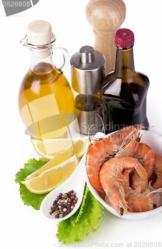 Image of delicious fresh cooked shrimp prepared to eat