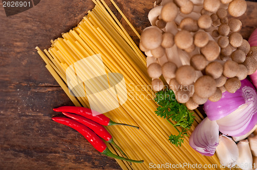 Image of Italian pasta and mushroom sauce ingredients