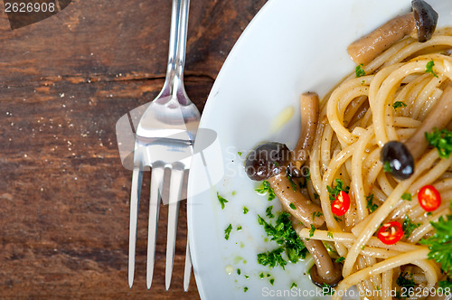 Image of Italian pasta and mushroom sauce 