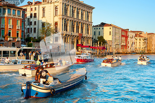 Image of Venice traffic