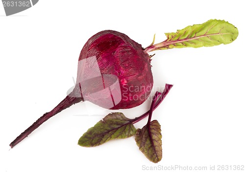 Image of beetroot with leaves