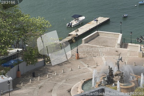 Image of raices fountain san juan