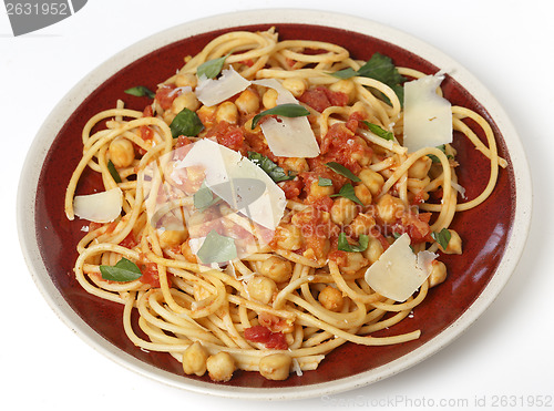 Image of Spaghetti with chickpeas and parmasan