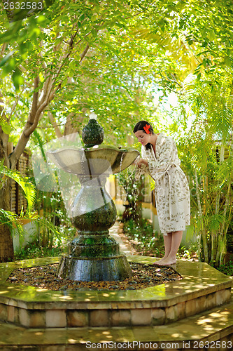 Image of spa treatment at tropical resort