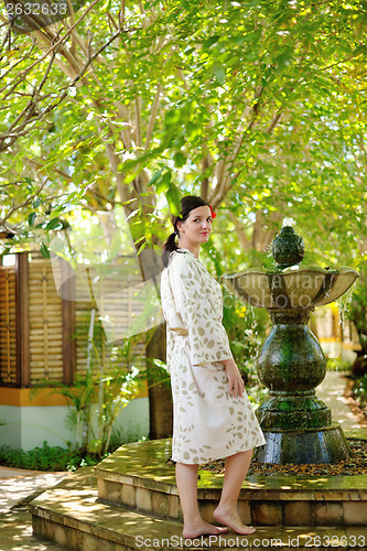 Image of spa treatment at tropical resort