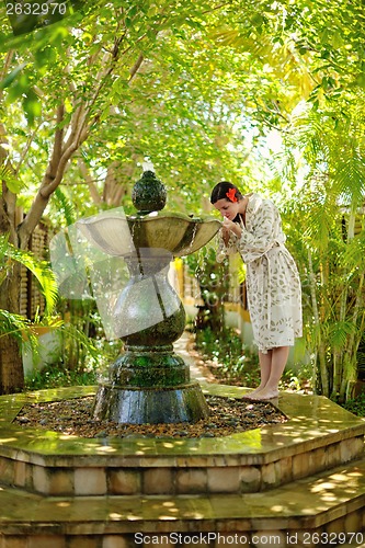 Image of spa treatment at tropical resort