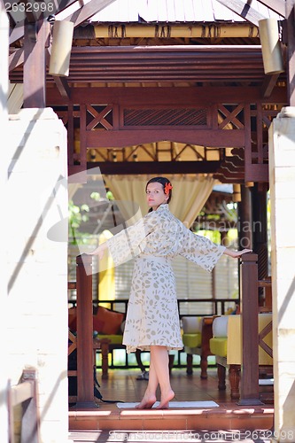 Image of spa treatment at tropical resort