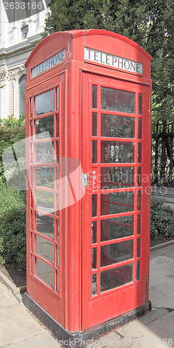 Image of London telephone box
