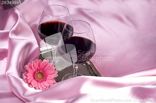 Image of red wine