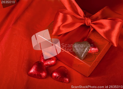 Image of Gift and sweets heart