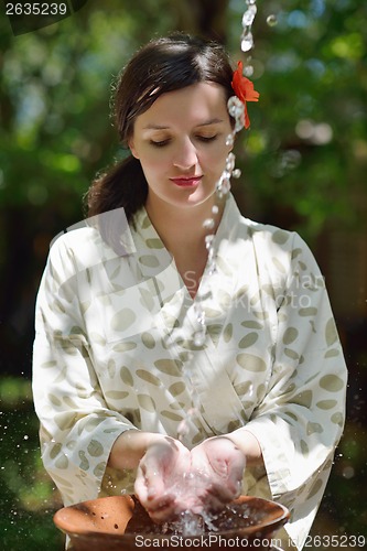 Image of spa treatment at tropical resort