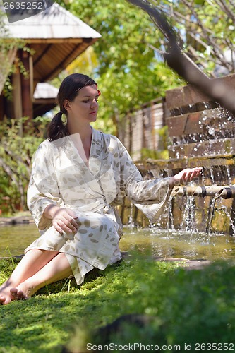 Image of spa treatment at tropical resort