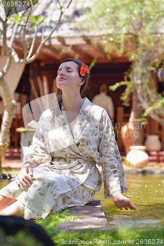 Image of spa treatment at tropical resort