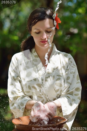 Image of spa treatment at tropical resort