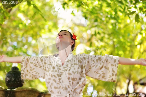 Image of spa treatment at tropical resort