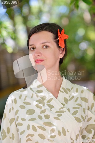 Image of spa treatment at tropical resort