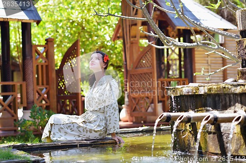 Image of spa treatment at tropical resort