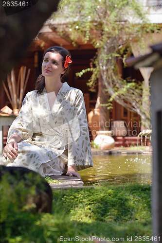 Image of spa treatment at tropical resort