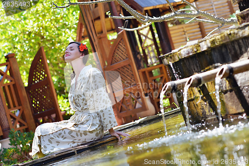 Image of spa treatment at tropical resort