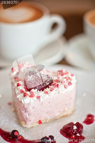 Image of heart-shaped valentine cake