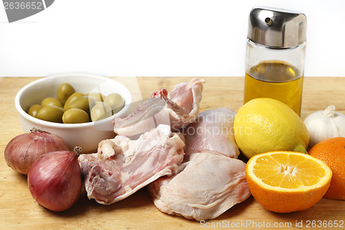 Image of Citrus chicken with olives recipe ingredients