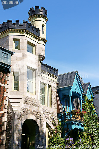 Image of Victorian houses in Montreal
