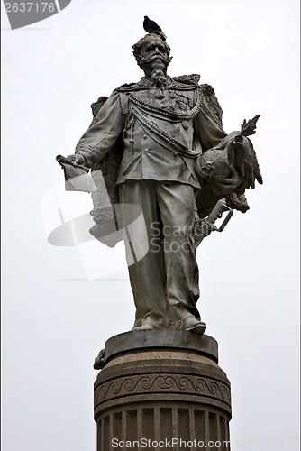 Image of marble  statue of vittorio emanuele