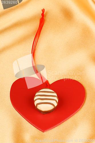 Image of White chocolate praline