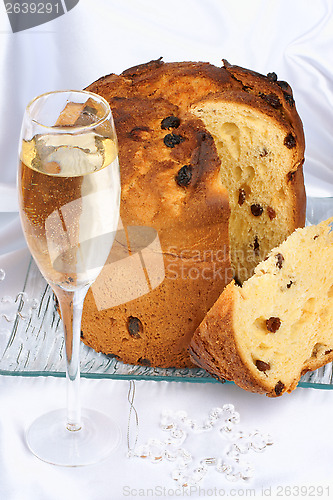 Image of Panettone and Spumante for Christmas