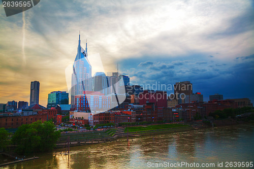 Image of Downtown Nashville cityscape in the evening