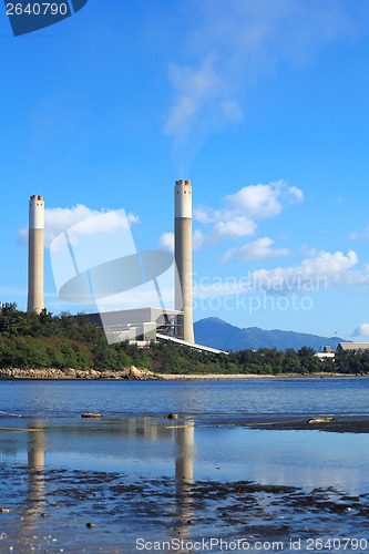 Image of Coal plant and sea