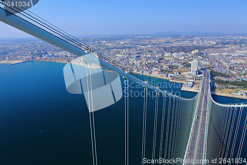 Image of Akashi Kaikyo bridge viewing Kobe from top