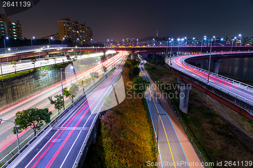 Image of Seoul highway at night