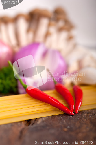 Image of Italian pasta and mushroom sauce ingredients