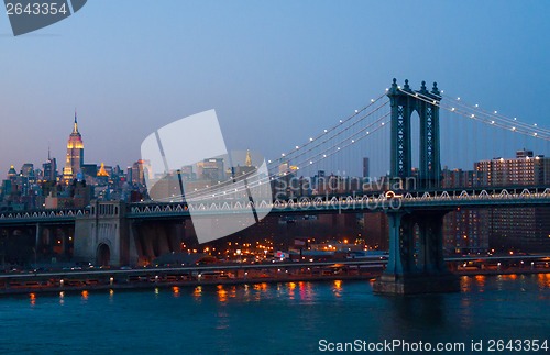 Image of Manhattan bridge