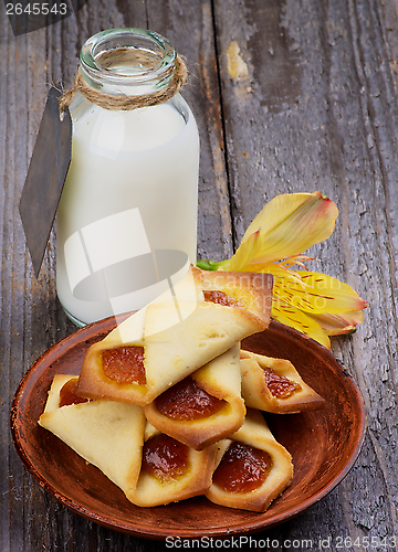 Image of Milk and Cookies