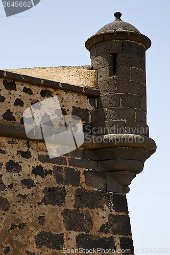 Image of spain the old wall caand door  in teguise arrecife lanzarote 