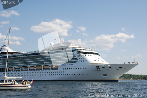 Image of Jewel of the seas 2