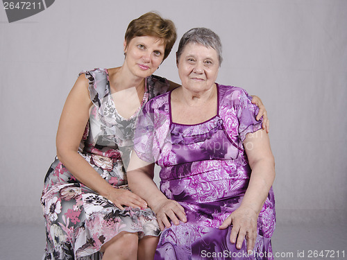 Image of Portrait of the eighty years of the mother and fifty daughters