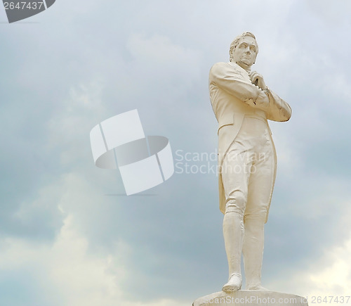 Image of Tomas Stamford Raffles monument