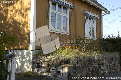 Image of Ocher house